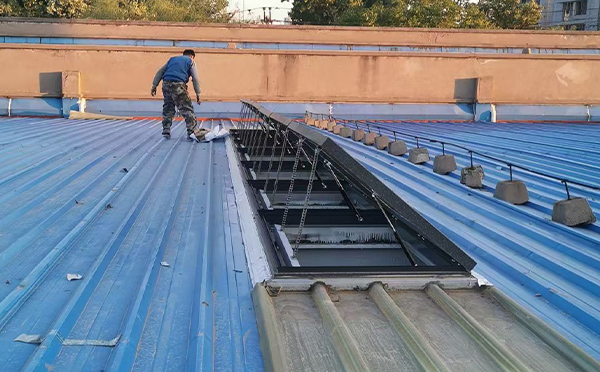 某区域性物流仓储中心清水排烟窗系统安装项目 某区域性物流仓储中心清水排烟窗系统安装项目