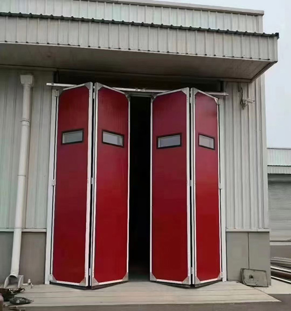 清水工业折叠门在大型装配车间出入口的应用实例